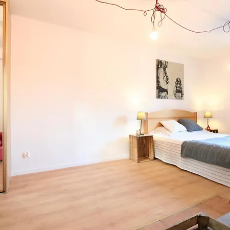 Nadmorski シュトゥトボ