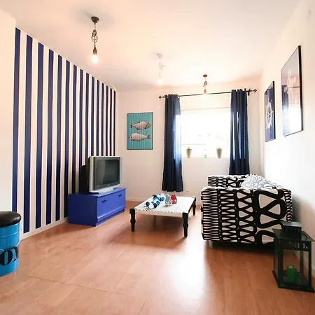 Nadmorski シュトゥトボ